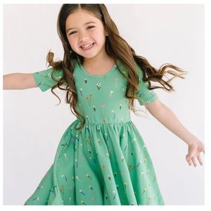 Alice Ames The Short Sleeve Ballet Dress in Green Wildflower